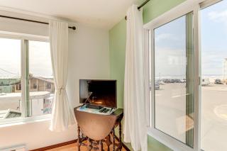 Quaint Rockaway Beach Gem Walk to Shore! - Rockaway Beach - 4