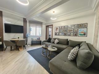 Le Central I Parking Free I Balcon I CasaPort 5min - Casablanca - 0