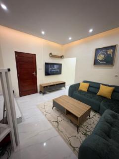 Appartement 2 chambre Salon en Zone 4 - 7