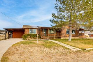 Mtn-View Cabin with Horse Pasture in Koosharem - Greenwich - 8