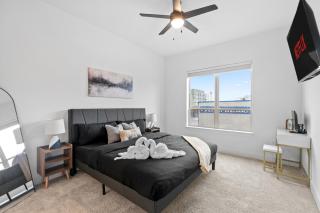 Luxury 2-Bedroom Condo with Private Parking - Birmingham - 6