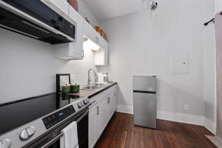 Historic Suite Unit 4 Downtown Macon - Macon - 6