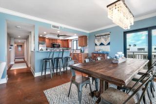 Top floor penthouse with huge balcony oceanfront views located on the no-drive beach! - New Smyrna Beach - 2