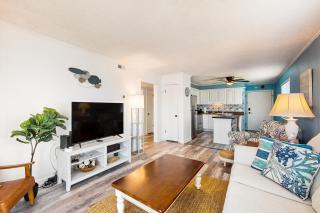 Cherry Grove Pelican's Watch - Myrtle Beach - 6