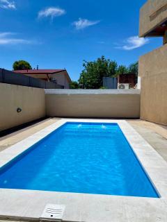 Departamento "Cálido Hogar" con Pile y Cochera - Villa Carlos Paz - 2