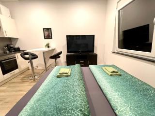 NEU Kleines Apartment im Zentrum Goldstadt am Schlössle - Pforzheim - 2