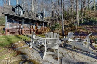 Hickory Creek Hideaway - Maggie Valley - 0