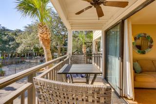 Walk to Coligny Beach Park Condo with Pool Access! - Hilton Head Island - 1
