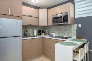 Modern & Cozy Studio in The Heart of Isla Verde - San Juan - 6