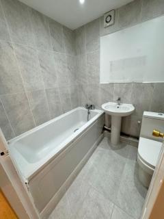 2 bedroom flat near Kilburn Park - Londra - 1