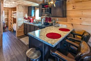 Overlook Cabin - 7