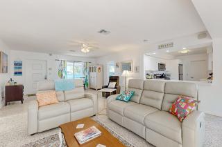 Sunset Lake House - Lake Worth - 6