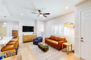 4 Friends & Family - Tucson - 7