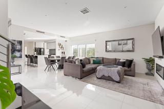 Luxury Beachside Residence - Coogee - 8