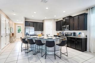 Disney Themed Vacation Home with private heated pool and spa Community Water Park - Kissimmee - 3