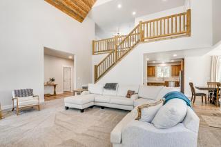 Near Lakes and Trails Cabin in Duck Creek Village! - 5