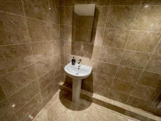 Blue Riad Hot tub and fireplace luxury apartment - East Grinstead - 5
