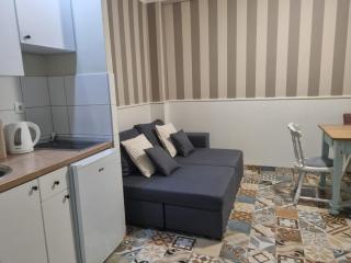 Villa Lucia - Apartments&Rooms - Slavonski Brod - 5