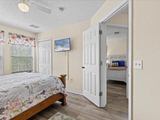 No Resort Fee, Near Disney, 4 Bd with Private Pool - Kissimmee - 1