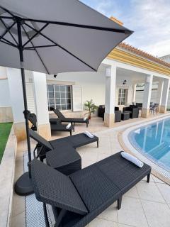 Villa Bonita Guesthouse Albufeira Old Town - Albufeira - 2