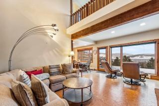 Dillon Retreat with Lake Views and Private Hot Tub - 9