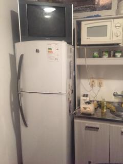 Apartamento cerca Playa Mansa y centro Maldonado aire acondicionado TV cable, Wifi Netflix - Maldonado - 3