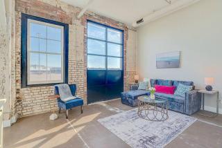 The Speakeasy Downtown Newport News - 7