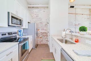 Ice Ice Baby Downtown Newport News - 2