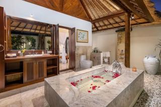 Kubu Cempaka Putih - Canggu - 6