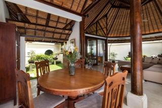 Kubu Cempaka Putih - Canggu - 2