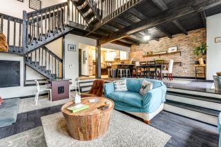Mtn-View Gem with Deck and Hot Tub in Tannersville - Tannersville - 7