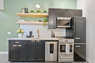 Boutique Style Condo Near Downtown Waterfront - Sandusky - 2