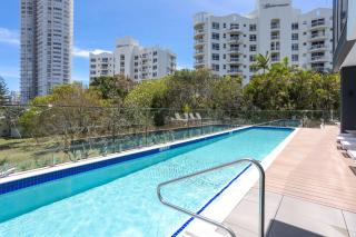 Sandbar Private Apartments - Hosted by Burleigh Letting Company - Gold Coast - 6