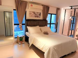 Cozy duplex 8pax 1U IKEA Curve with Netflix - 5