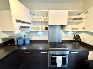 2 Bedrooms 2 Bath Modern Flat, Londdon View Balcony - Londra - 4