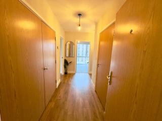 2 Bedrooms 2 Bath Modern Flat, Londdon View Balcony - Londra - 1