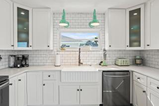 Sunset Cottage Lake Front - Lochmoor Waterway Estates - 5
