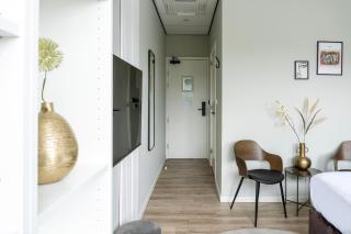 Aircon-suite With Shared Kitchen And Free Parking - Raamsdonksveer - 8