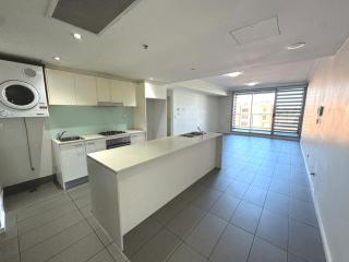 Fully Furnished 2bed 2bath apartment - Sydney - 2