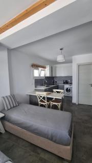 Barewake's Place 3 Cosy Apt perfect for romantic getaway by the sea - Aliki - 3