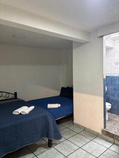 habitación para 4 personas con baño privado - Città del Messico - 0