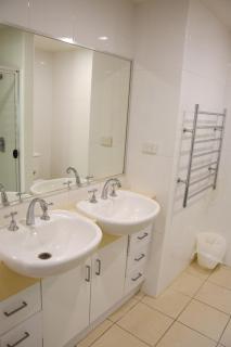 Watermark Apartment 2 - Bring your own linen. - South West Rocks - 1