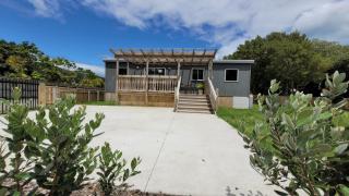 Raumati Beach Cosy Retreat - 9
