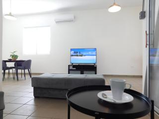 Apartment Close to Beach & Private Parking - San Juan - 8