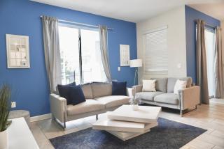 Modern 4BR Townhome w Pool Pet-Friendly Resort 361 - 2