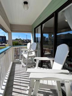 Cozy Galveston Beach Front Condo - Galveston - 3