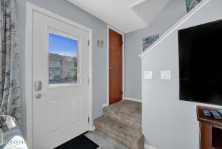 Sea Horsing Around 2 Bedroom 1.5 Bath sleeps 8 - Panama City Beach - 5