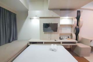 Best Homey and Modern Studio at Uttara The Icon Apartment By Travelio - Kejayan - 8