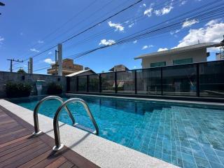 Apartamento Alto Padrão em Bombinhas à 70 metros da praia, com piscina aquecida, sala de jogos, academia e espaço kids!! - Bombinhas - 6