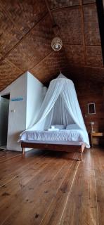 Treetop Guesthouse and Bungalows - Sabang - 8
